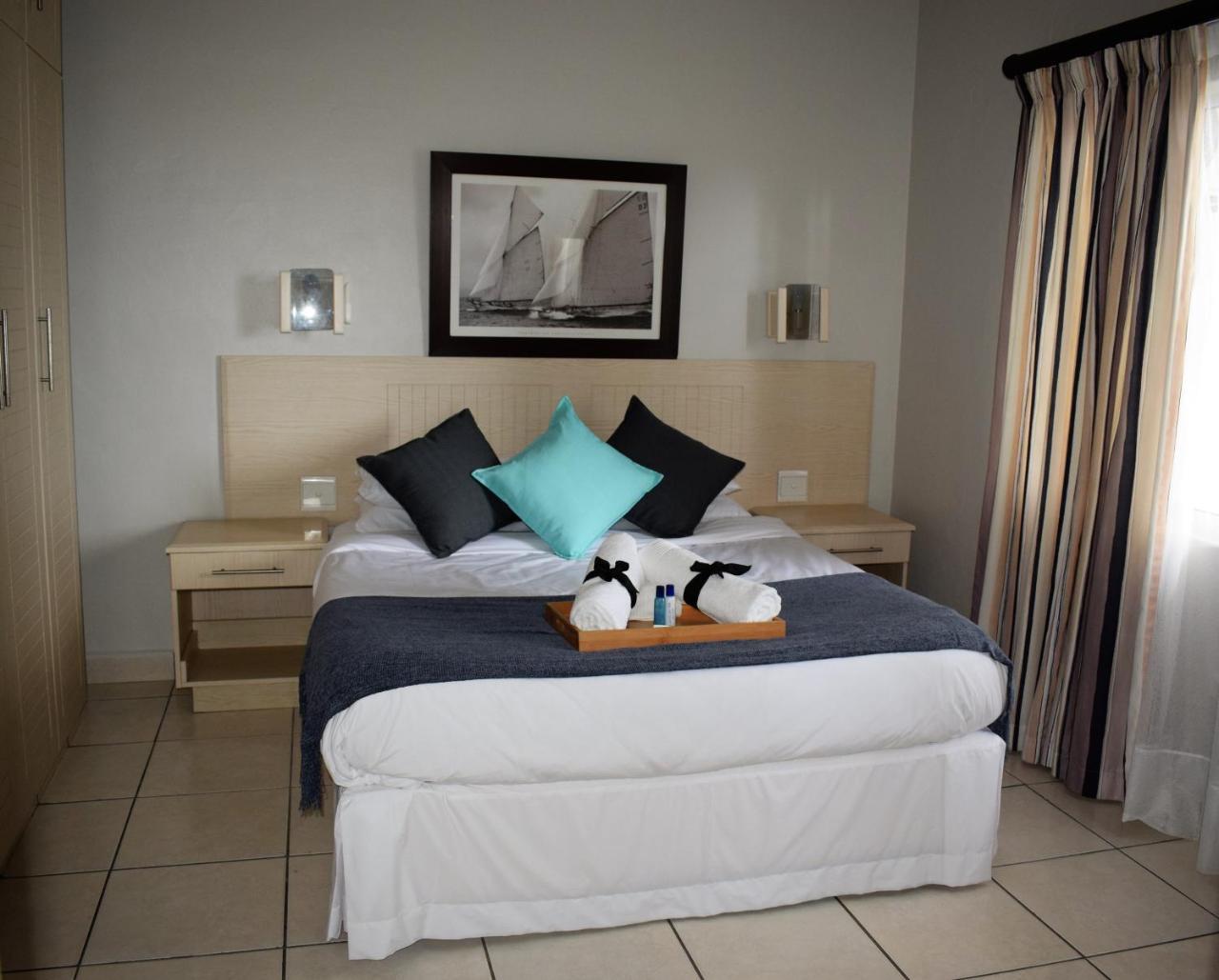 Sunrise Beach Resort Amanzimtoti Exterior photo