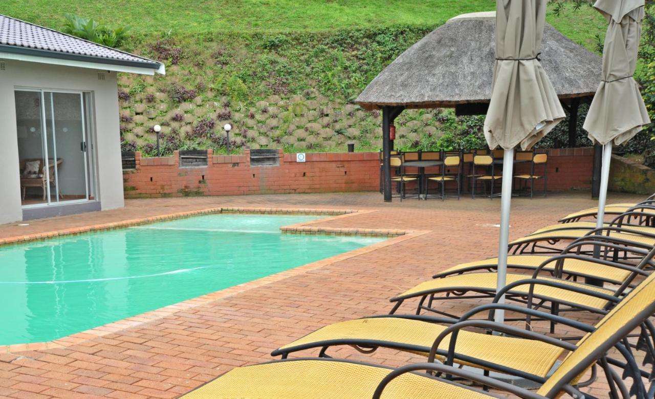 Sunrise Beach Resort Amanzimtoti Exterior photo
