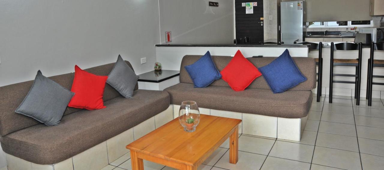 Sunrise Beach Resort Amanzimtoti Exterior photo